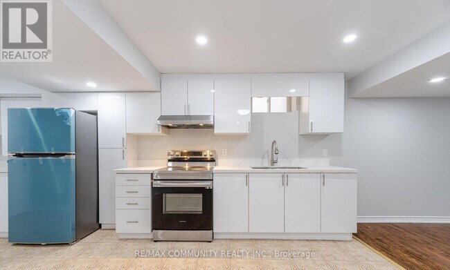 Building Photo - 53 Hoyle Dr