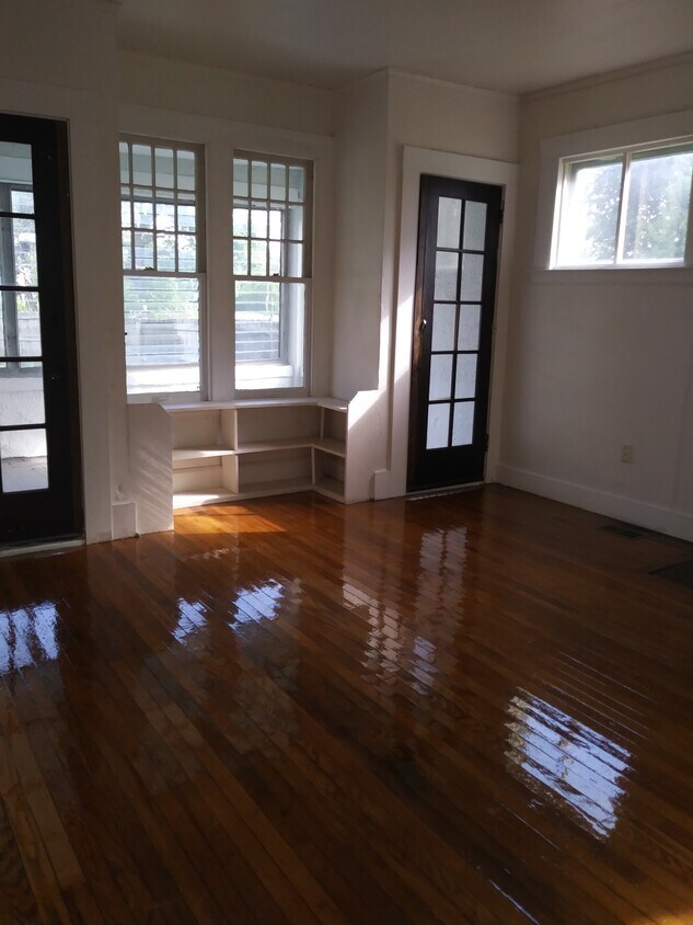 Foto del edificio - 157 Monterey St