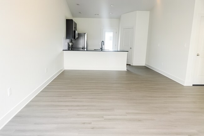 Foto del edificio - 5140/42 Chase Cir