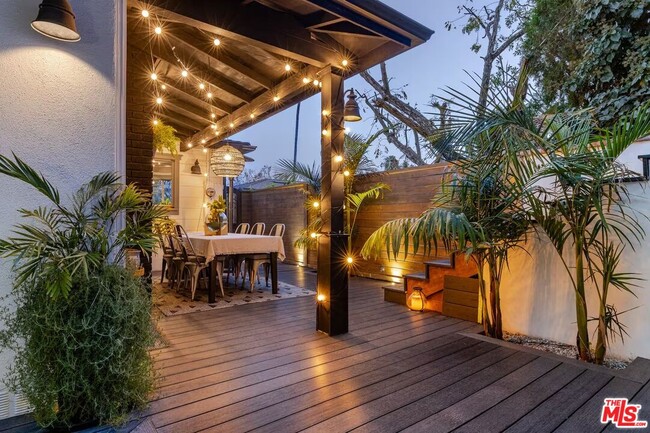 Building Photo - 12208 Laurel Terrace Dr