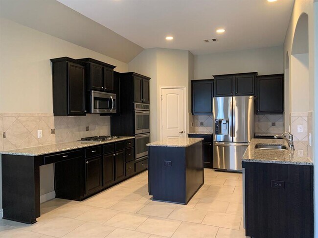 Building Photo - 24531 N Denham Ridge Ln