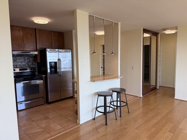 Foto del edificio - 5445 N Sheridan Rd