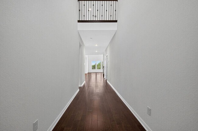 Foto del edificio - 1332 Ridge Runner Dr