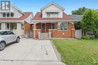 Building Photo - 1668 Goyeau St