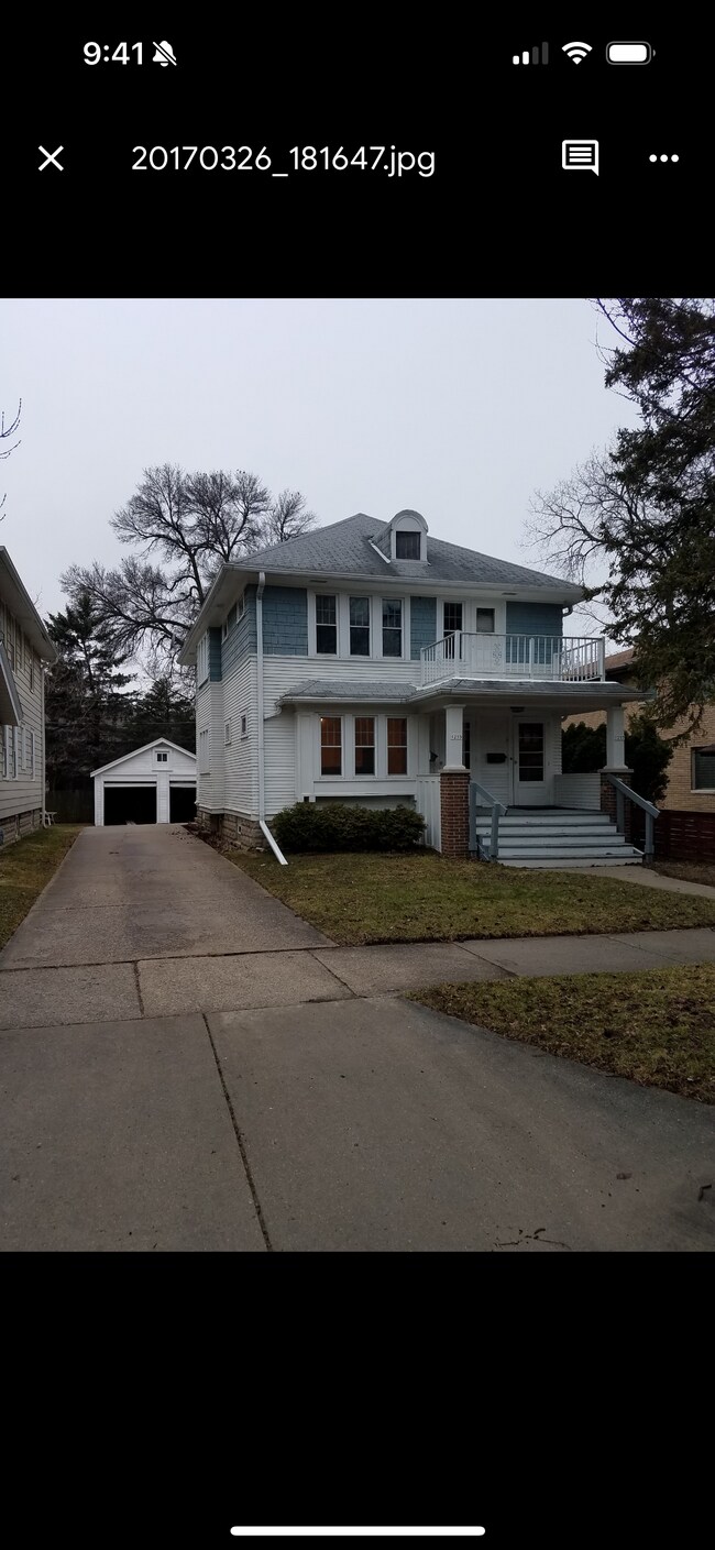 Foto del edificio - 1257 Elm Lawn St