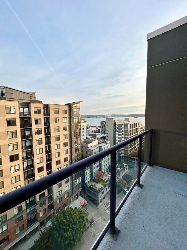 Foto del edificio - Ellington ~ Belltown Condo