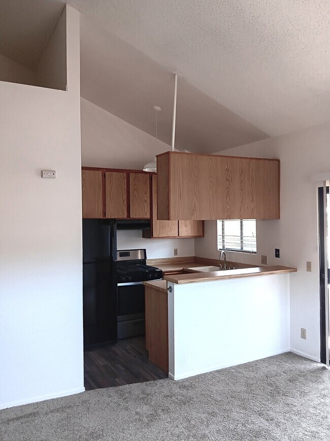 Foto del edificio - 10965 Fruitland Dr