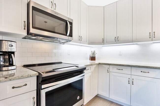 Foto del edificio - 3202 32nd Ct