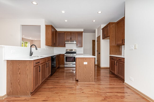 Building Photo - 786 Bohannon Cir