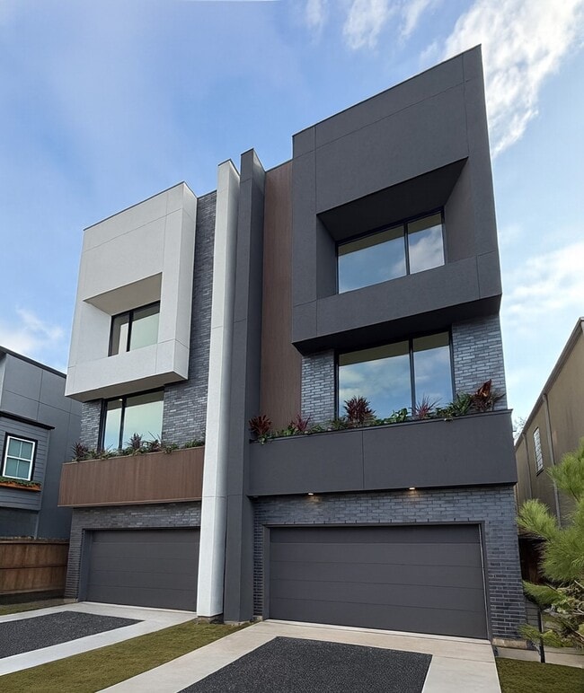 Building Photo - 824 Malone St