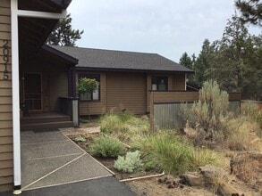 Building Photo - 20915 SE King Hezekiah Way