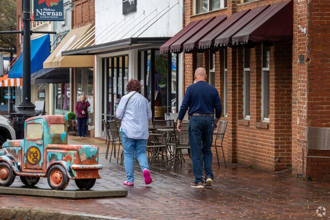 Visit Newnan's town square for great food, shopping, and a close community vibe.