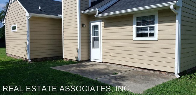 Foto del edificio - 3 br, 2 bath House - 6 Blake Court
