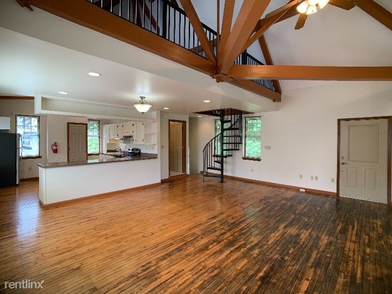 Primary Photo - 1 br, 1 bath Apartment - 609 Madison Ave