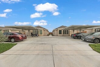 Building Photo - 5701 Nightingale Ave