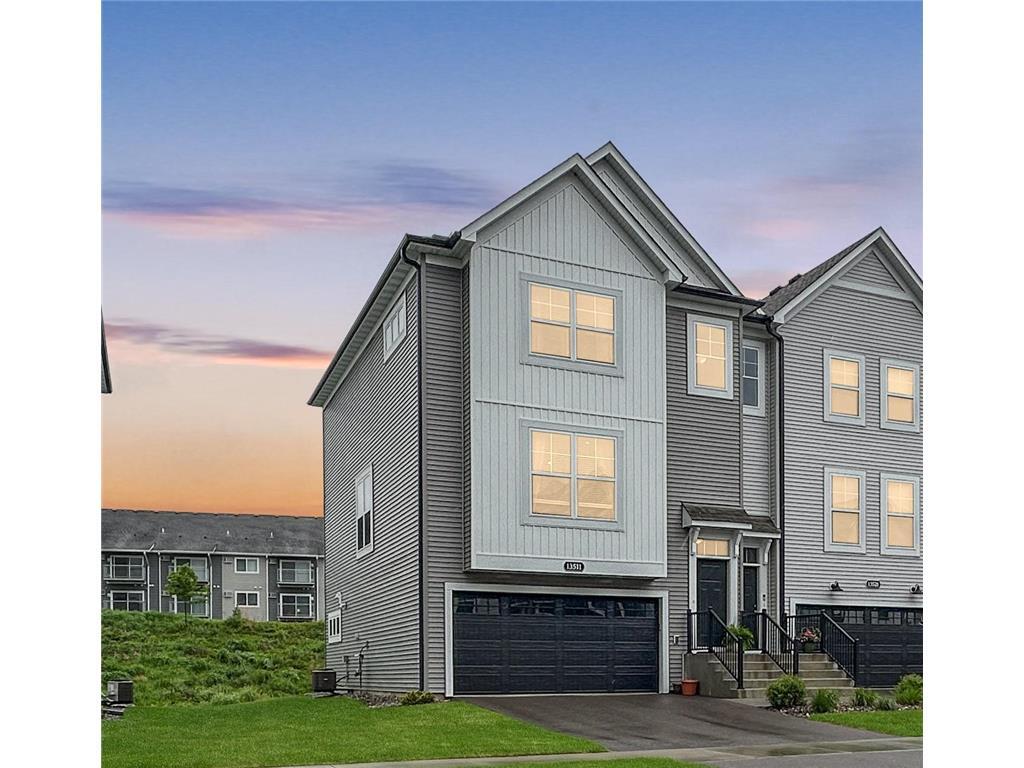 Foto principal - 13511 Territorial Cir N