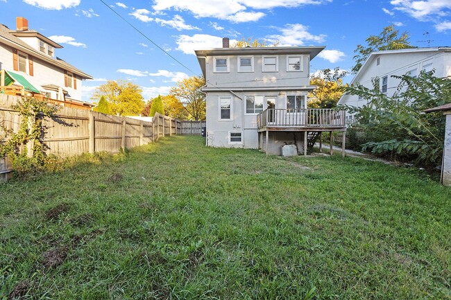 Building Photo - 2024 Early Bird Renter $1595 Special  Stat...