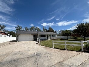 Building Photo - 1091 E 7575 S