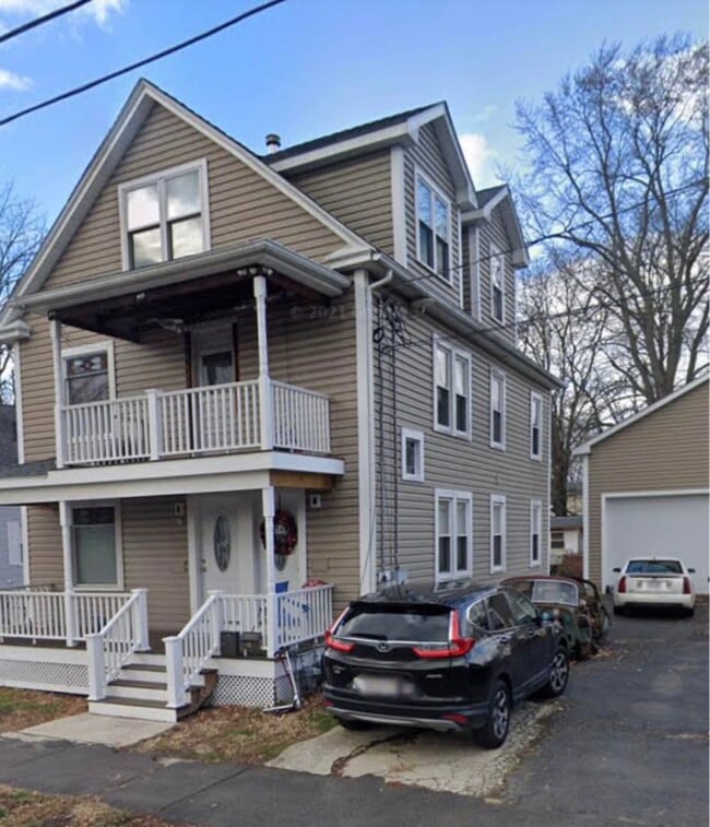 Building Photo - 36 Fowler St