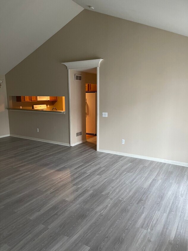 Foto principal - 3582 Whitaker Dr
