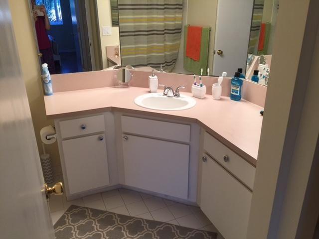 Foto del edificio - 1000 Scotia Dr