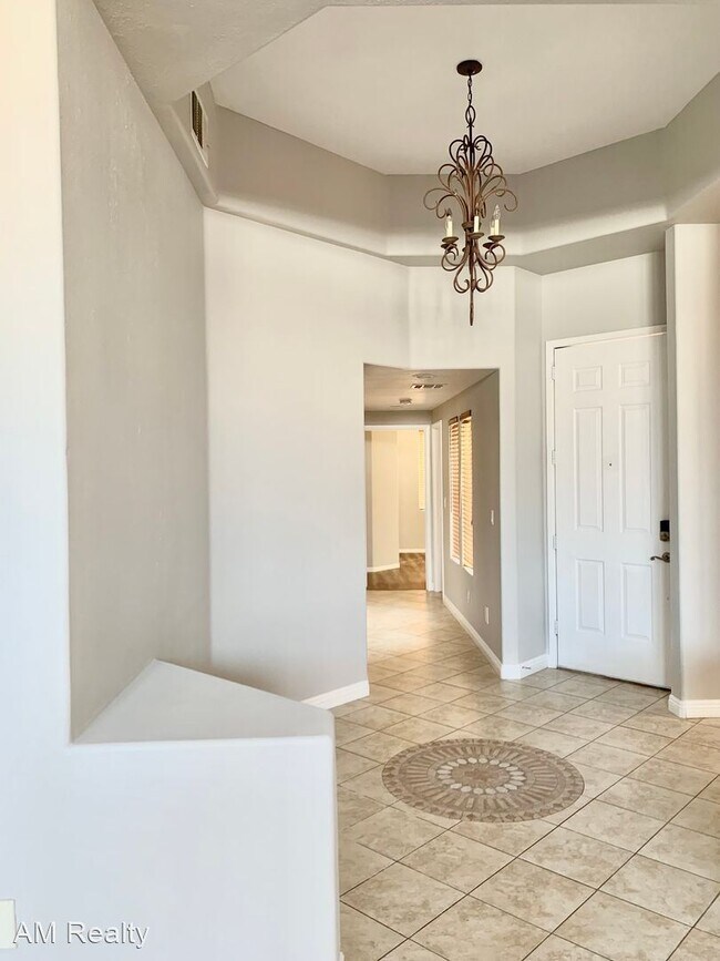 Building Photo - 3 br, 2 bath House - 8268 Orange Vale Ave