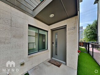 Building Photo - 2109 Bennett Ave