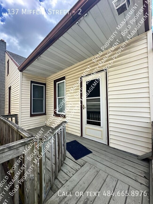 Foto del edificio - 137 Mifflin St