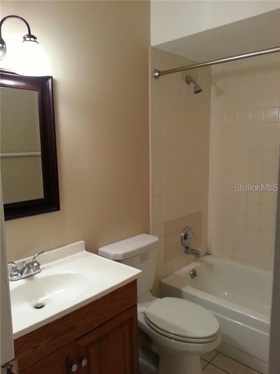 Foto del edificio - 5317 Curry Ford Rd