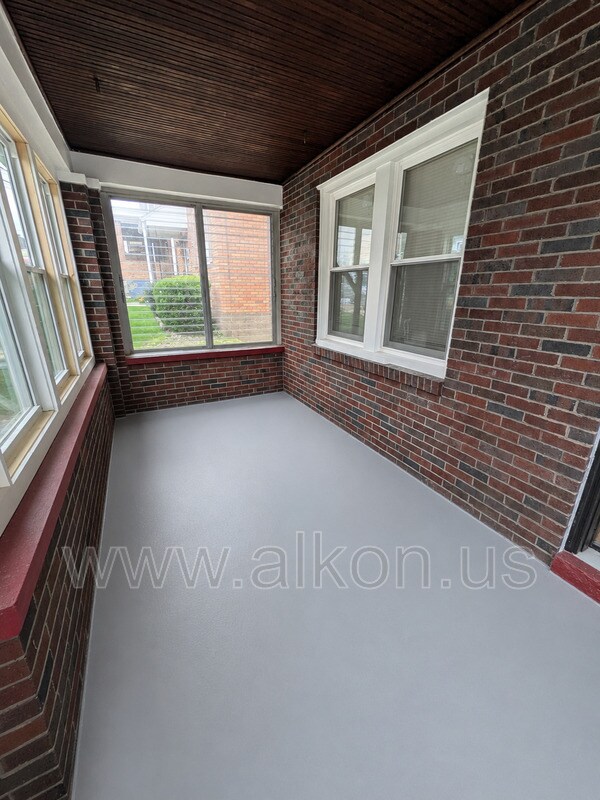 Foto del edificio - 2230 Lucina Ave