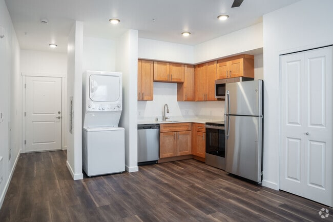 Interior Photo - Cascara