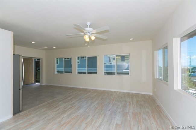 Photo - 1915 Kalihi St House