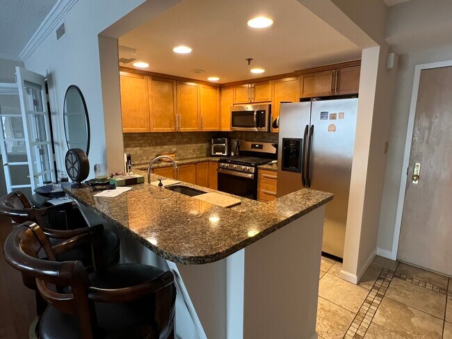 Kitchen - 4808 Moorland Ln
