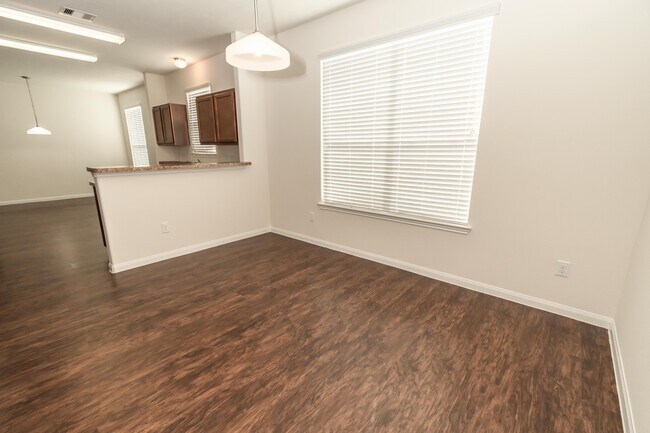 Building Photo - 47 Santa Barbara Dr