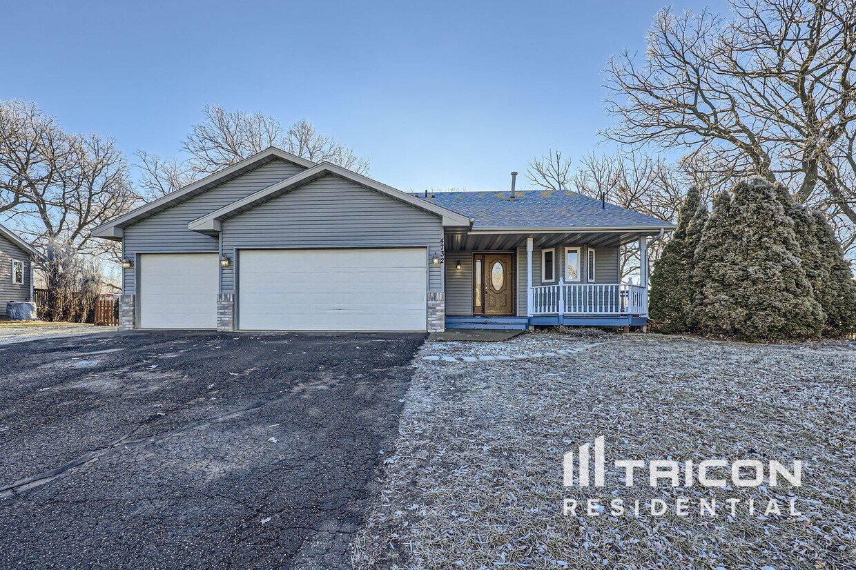 Primary Photo - 4732 Blanding Ct