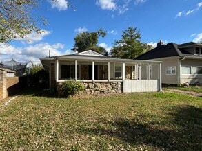 Building Photo - 2943 Hillside Ave