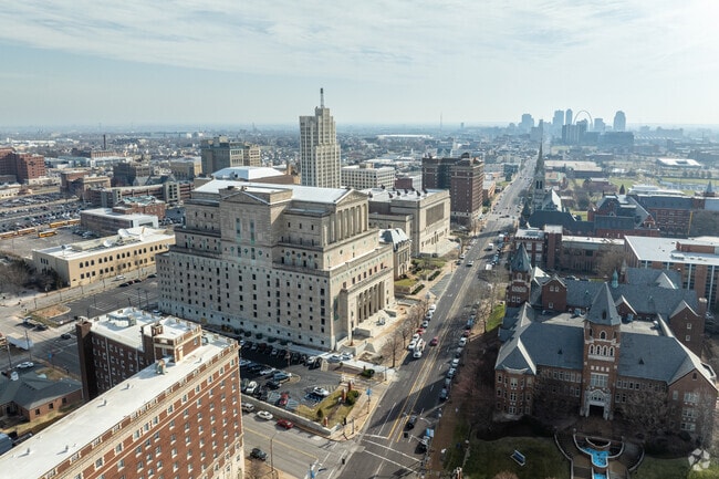 Aerial Photo - B on Lindell
