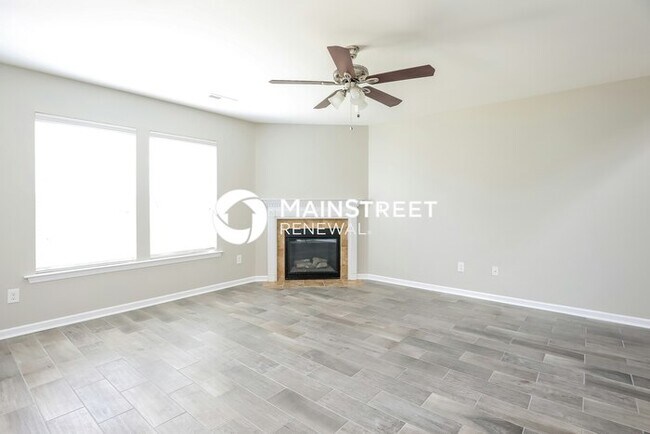 Building Photo - 3 Bedroom Pet-Friendly Home in Clemmons, NC with Main Street Renewal