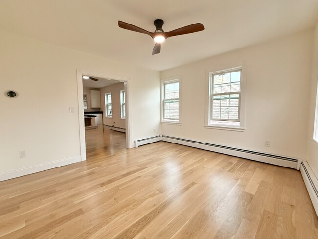 Foto del edificio - 51 Pleasant St