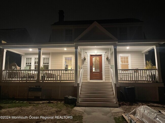 Foto del edificio - 305 New Jersey Ave