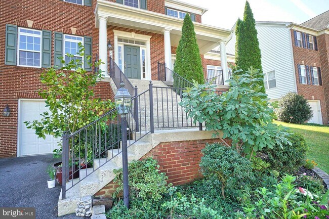 Foto del edificio - 23130 Timber Creek Ln