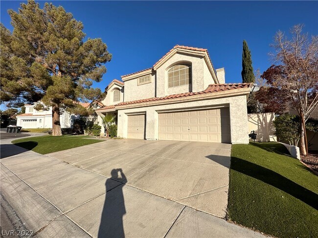 Building Photo - 7620 Marluna