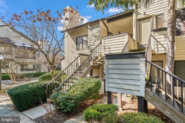 Building Photo - 10040 Hellingly Pl