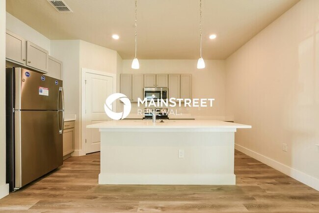 Building Photo - 4 Bedroom Pet-Friendly Home in Deland, FL ...