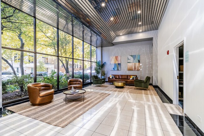 Foto del edificio - 2754 N Hampden Ct