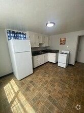 Building Photo - 303 Ivy St