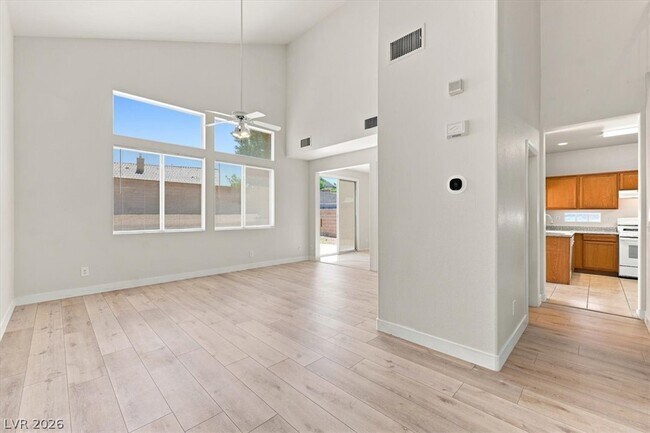 Foto del edificio - 2681 Park Creek Ln