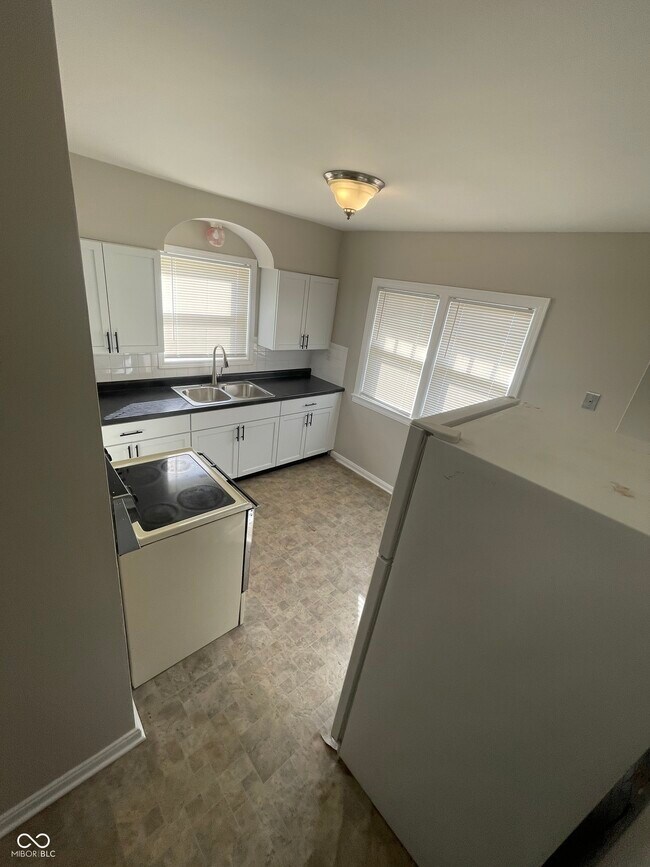 Foto del edificio - 8761 E 46th St