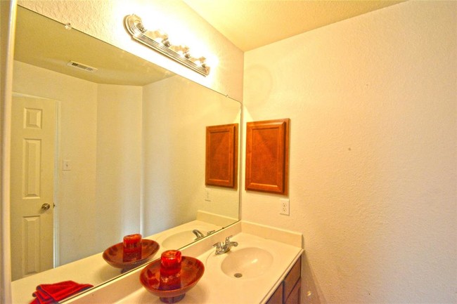 Foto del edificio - 18339 All Oak Trail