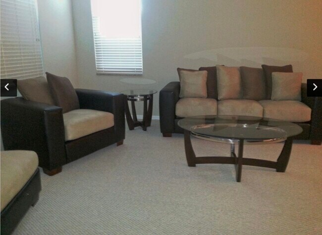 Photo - 804 E Windward Way Townhome